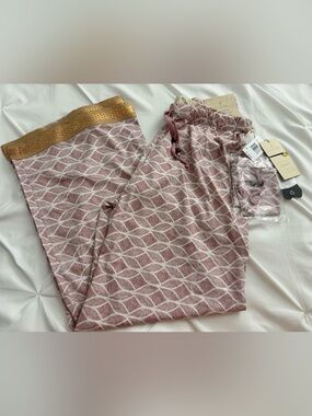Green Label Packable Lounge Pants with Gold Trim - Dusty Rose & White, Med, NWT